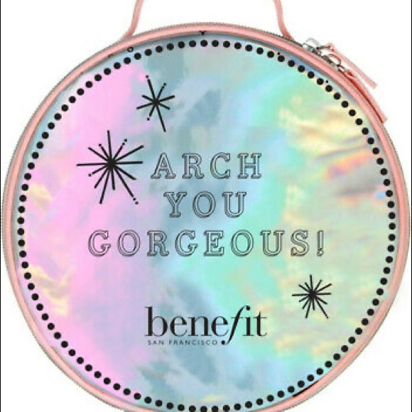 3/$15! New BENEFIT Round Metallic Makeup Bag Zip closure